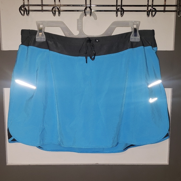 Nike Pants - Nike Dri-Fit Skort- NEW!